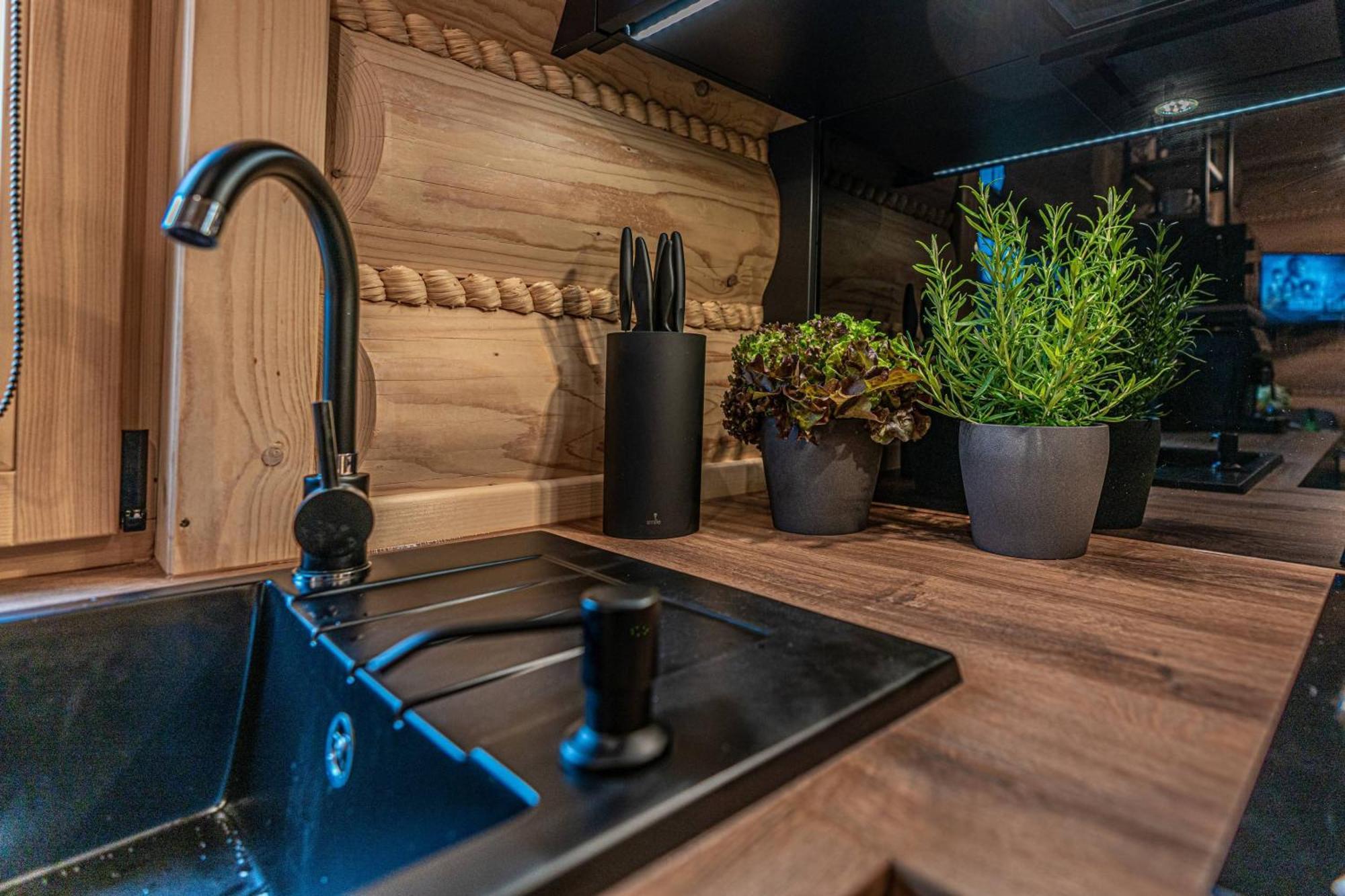 Apartmán W Lipowskiej Chacie - Jacuzzi I Sauna Ustroň